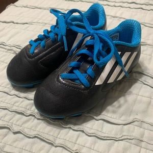 Adidas soccer cleats size 10.5